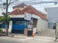 Nganjuk Family Guest House Hotels in Nganjuk Sub-District