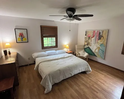 Spacious in-Town Family Home, Walk to Beach & Downtown, Quiet Retreat Hotels in Charlevoix