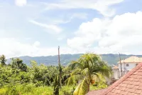 PINES VACATION RENTALS- EXCELLENT LOCATION, MINUTES FROM EVERYTHING.