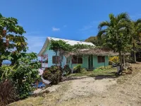Black Pearl Estate. Unique Caribbean home Hotels in La Feuillet