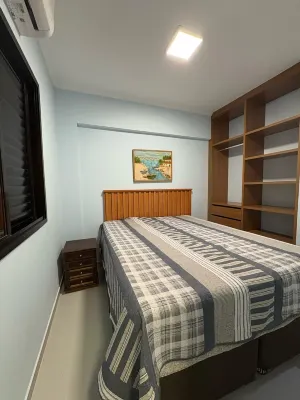 Beachfront Apartment in Martim de Sá Beach, Caraguatatuba, for up to 8 people.