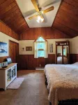 4-Season 3-Bedroom Family Friendly Home Near Pier, Beach & Ice Fishing Roads فنادق في 
