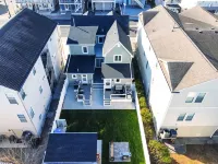 Stylish 2BR 1BA Apt - Steps To Beach & Boardwalk - Quality Vacation in Wildwood
