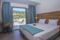 Sunlight Hotel Hotels in Lampi