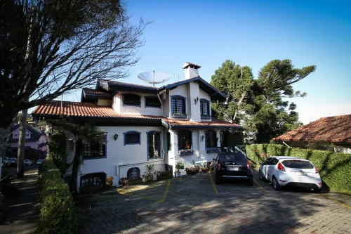 Pousada Casa da Colina - Inns
