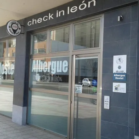 Check in León