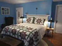 Grand Oak Manor Bed and Breakfast