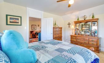Lake Michigan Vacation Rental 1 Block to Marina!
