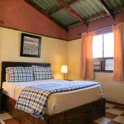 Altocerro Villas Hotel & Camping Rooms