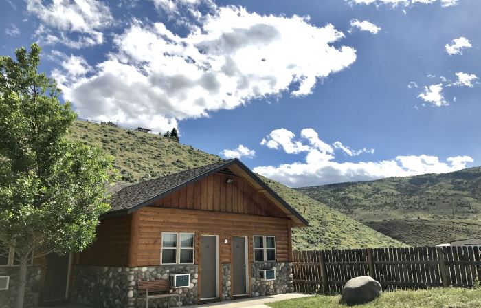 Holiday Lodge