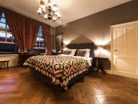 B&B de Schiedamse Suites Отели рядом с достопримечательностью «Эмхавен»