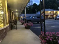 Rolling Hills Motel Hotels in Lafayette Township