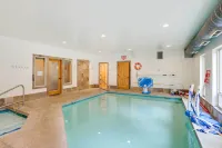 Sunriver Group Getaway: Explore Deschutes Forest! - Pools
