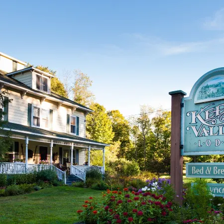 Keene Valley Lodge
