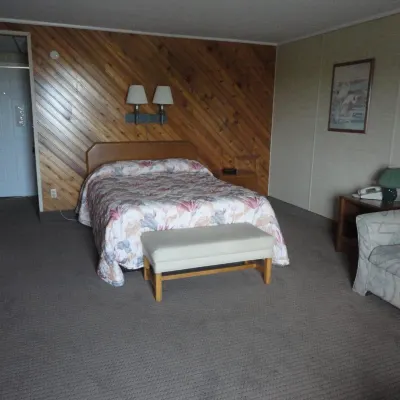 Island Resort Hotels near Chincoteague Island