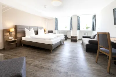 Hotelgasthof Bayerischer Hof Hotels in der Nähe von Kneipp-Anlage