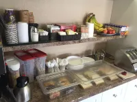 Didsbury Country Inn Hotel di Olds
