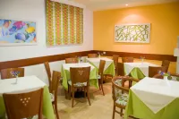 Amaryllis Hotel Apartments - breakfast