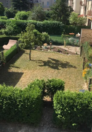 Pension Skylark Отели в г. Пардубице