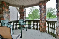 Unit 207 2 Bdrm/ 2 BA