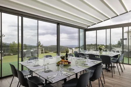 C-Hotel Neve Illan Отели в г. Neve Shalom