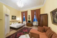 Schlosshotel Rühstädt Garni - Natur & Erholung an der Elbe Hôtels à : Leppin