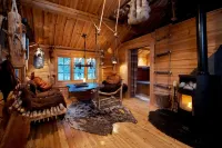 Engholm Husky Design Lodge Hotels in Karasjok