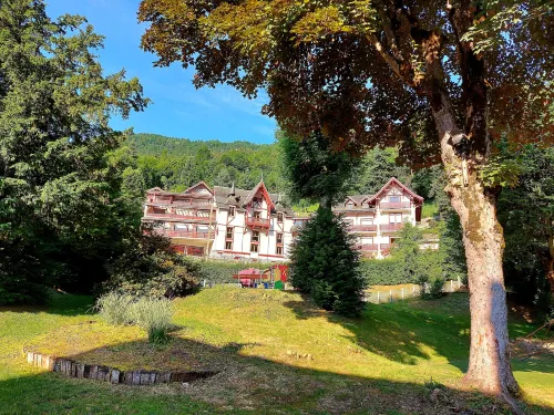 Hotel les Chalets - ที่มีสปา