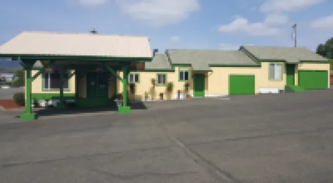 Safari Inn Motel