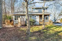 3 Mi to Bethany Beach: Family-Friendly Home