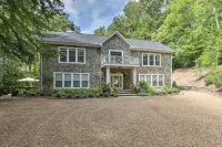Butterfly Creek Columbus Estate on 3 Acres! - 3-Star