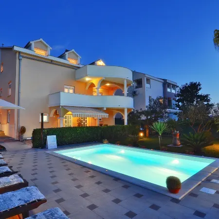 Villa Vanilla with Heated Pool