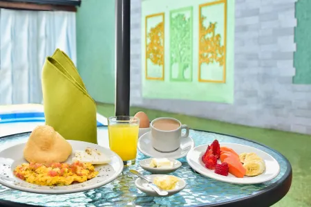 Hotel EVOCACION Отели в г. Гуадалахара де Буга