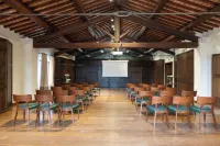 城堡修道院酒店-立鼎世酒店集團