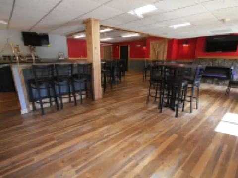 Blackstone Lodge and Suites Hotels in Lead