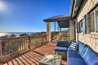 Sunny Lakefront Escape w/ Private Beach & Deck - parkir
