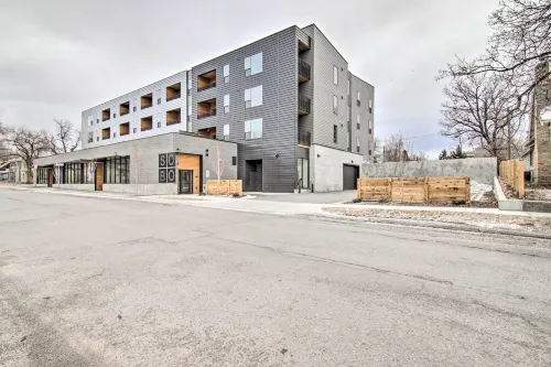 Chic Bozeman Apartment - 1 Block Off West Main St! - balcony
