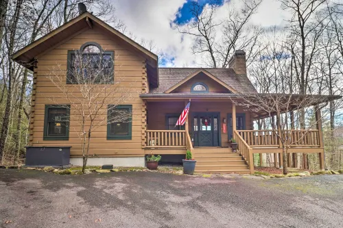 Private Sapphire Valley Resort Cabin w/ Mtn Views! - Wifi