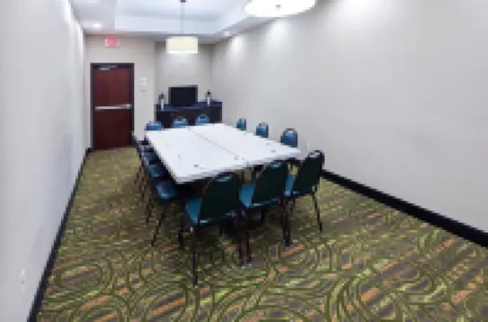 La Quinta Inn & Suites by Wyndham Durant