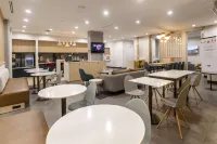 康羅TownePlace Suites飯店 - 早餐