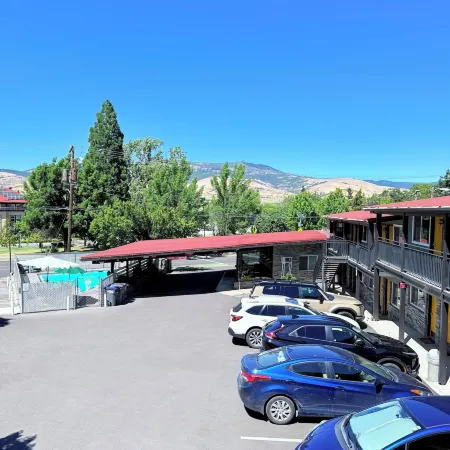 Timbers Inn and Suites