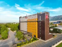 Ibis Bursa Hotel in zona Mehmet Aker Primary School