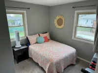 Hilltop Heights Home.  Safe neighborhood minutes from downtown.