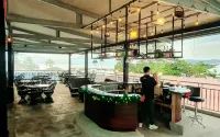 Casablanca Hotel Condominium - Baarit