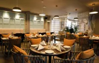 Mercure Chandigarh Tribune Chowk - breakfast