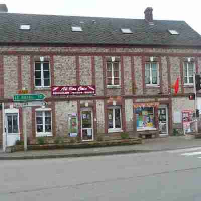 Au bon coin Hotel Exterior