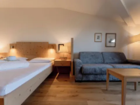 Hotel St. Anton Hotéis em Fie