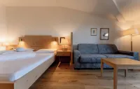 Hotel St. Anton Hotels in Tires