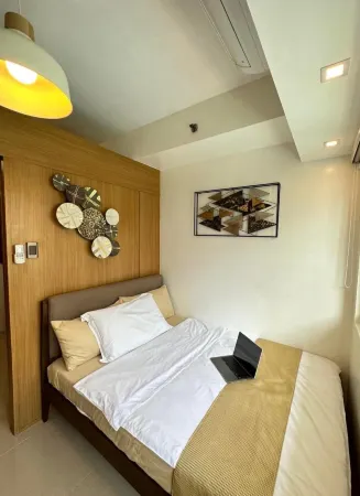 Luxury Staycation at Prime Location Mall of Asia Shell Residences Pasay Tower C Отели рядом с достопримечательностью «Siayan Travellers Inn»