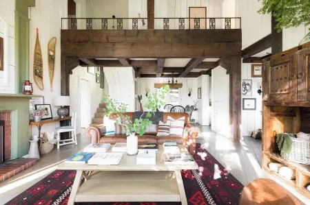 Everett by AvantStay 5Mins to Palisades Tahoe w Hot Tub